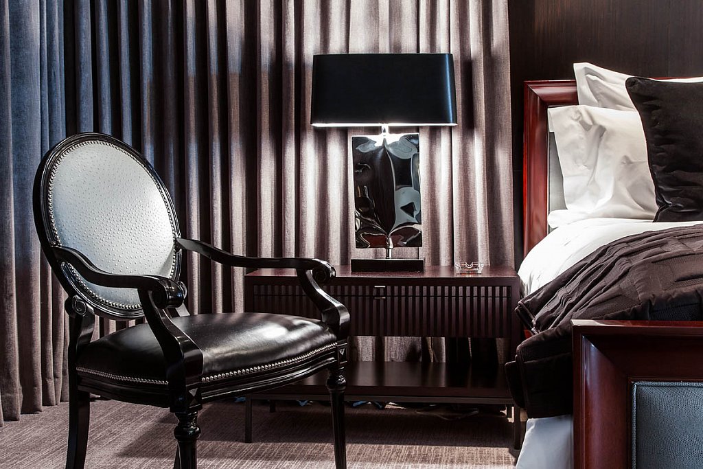 Modern Luxury - master bedroom